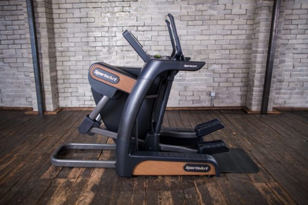 V886 STATUS SERIES ECO-NATURAL CLUB COMMERCIAL GRADE VERSO CROSS TRAINER - SPORTSART (V886)