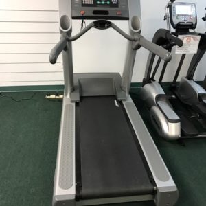 Life Fitness T9i Treadmill