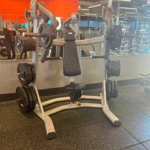 PRECOR CHEST PRESS